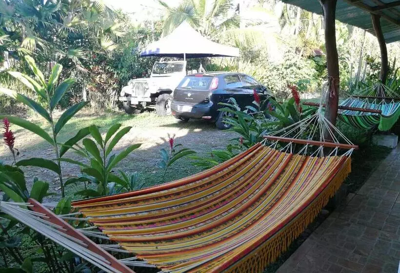 Hotelli Secret Garden