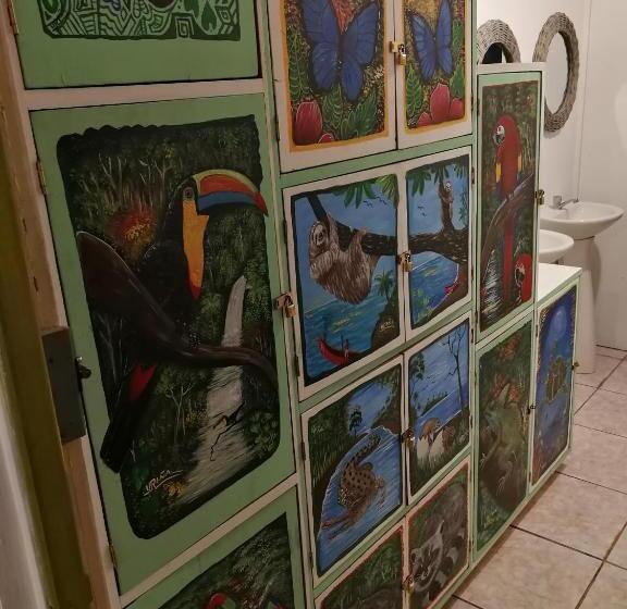 هتل Secret Garden