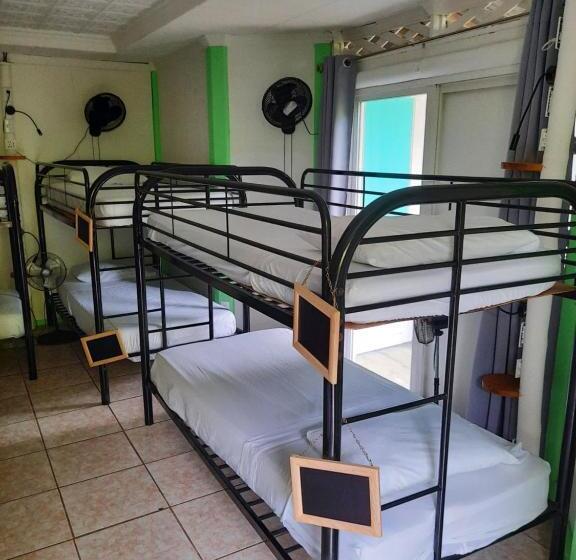 هتل Secret Garden