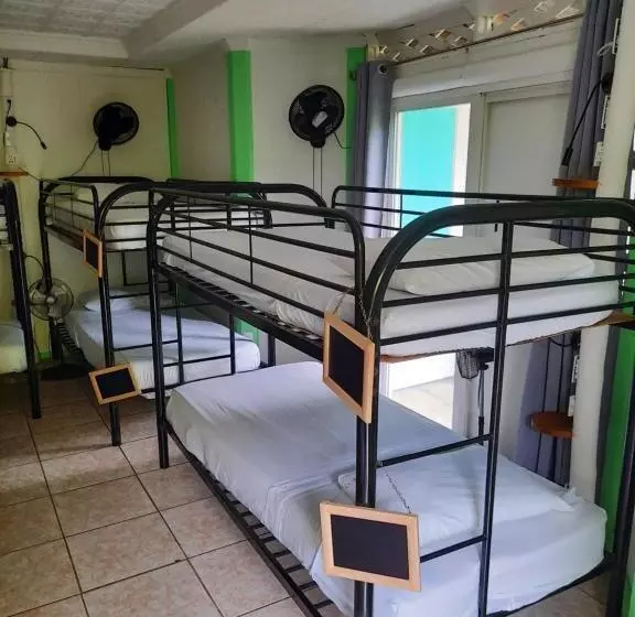 Hotelli Secret Garden