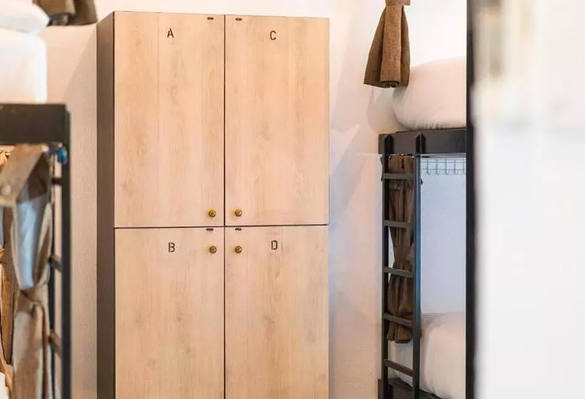 Hop Hostel