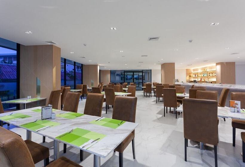 Отель Grand Kata Vip Kata Beach