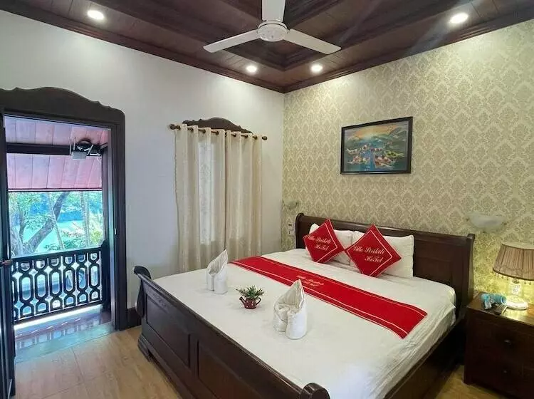 هتل Luang Prabang Villa Sirikili River View