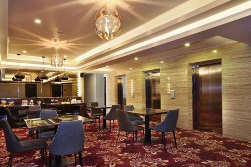 בית מלון כפרי Pyramid Suites