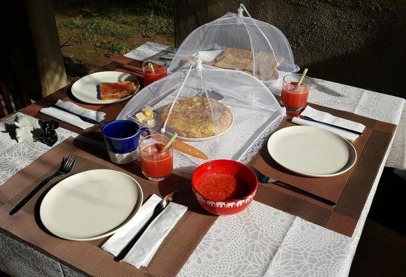 فندق Sat Nam Village