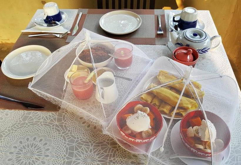 فندق Sat Nam Village