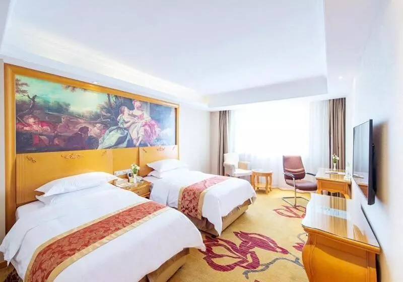 Vienna International Hotel Harbin Haxi Railway Station