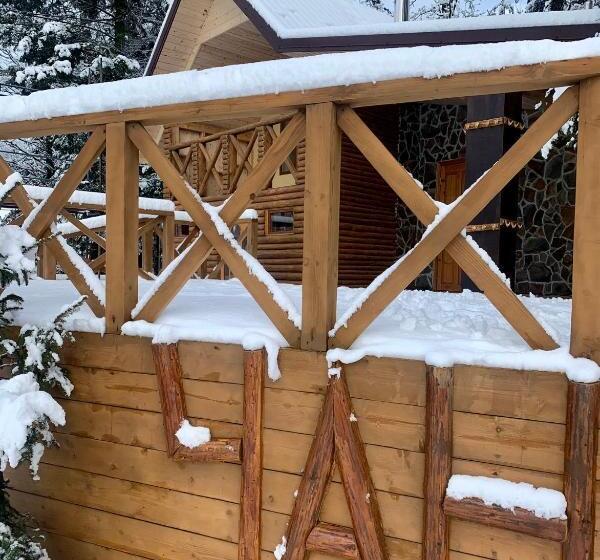 בית מלון כפרי Villa Yaryna