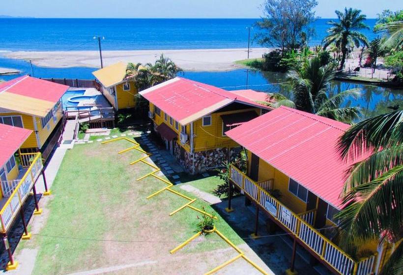 هتل Y Villas Del Mar