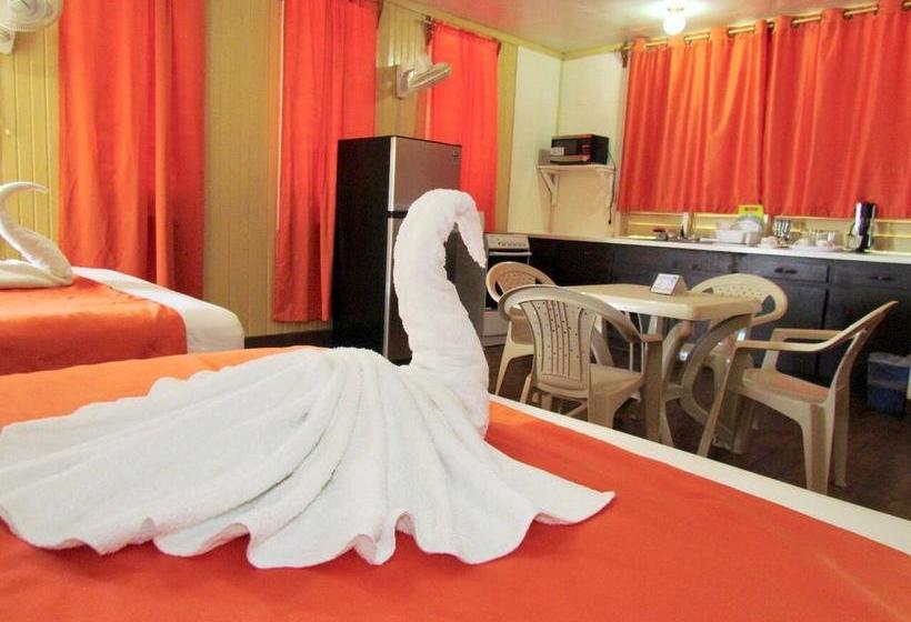 هتل Y Villas Del Mar