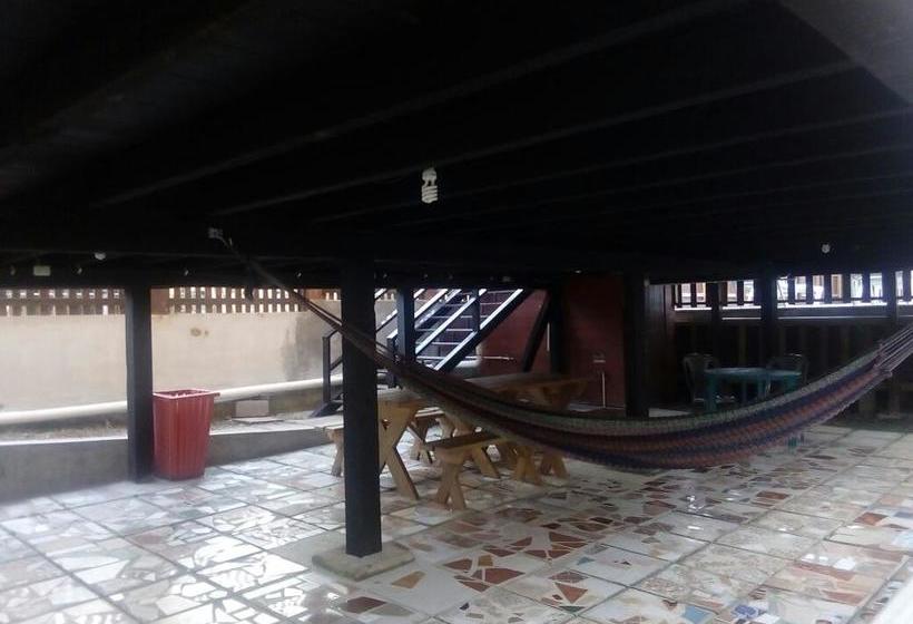 هتل Y Villas Del Mar