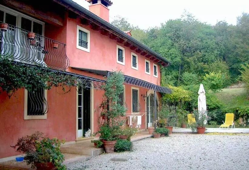 Aamiaismajoitus (B&B) El Pavejo