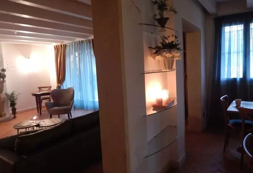 Aamiaismajoitus (B&B) El Pavejo