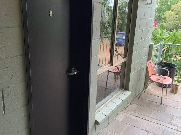 Longreach Most Central Motel