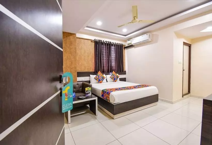 Fabhotel Rotano Suites Yelahanka