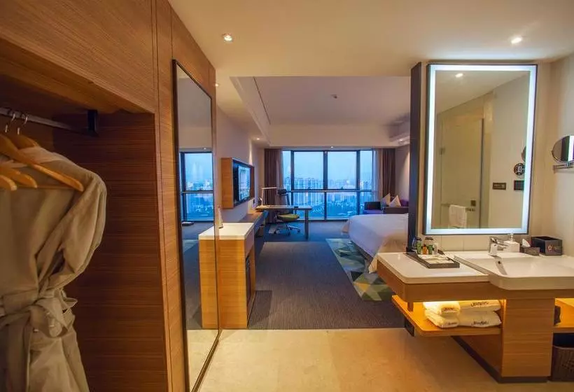 Hotelli Hampton By Hilton Qingyuan Qingxin District