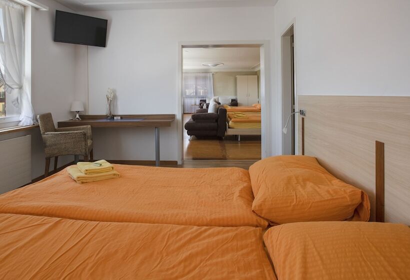 فندق Rotes Kreuz