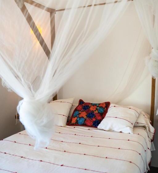 בית מלון כפרי Zazil Retreat