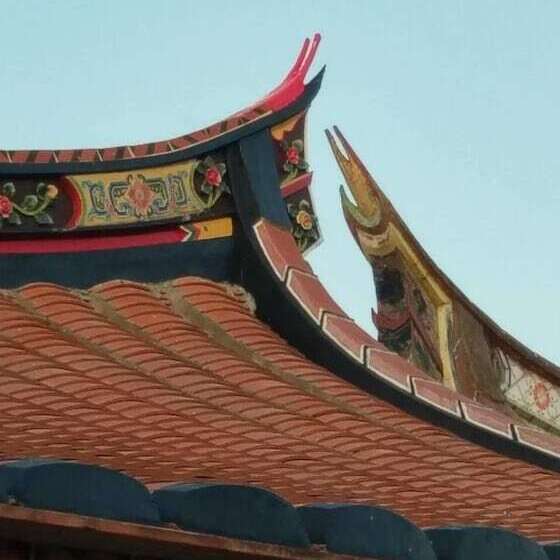 Antique Courtyard B&b