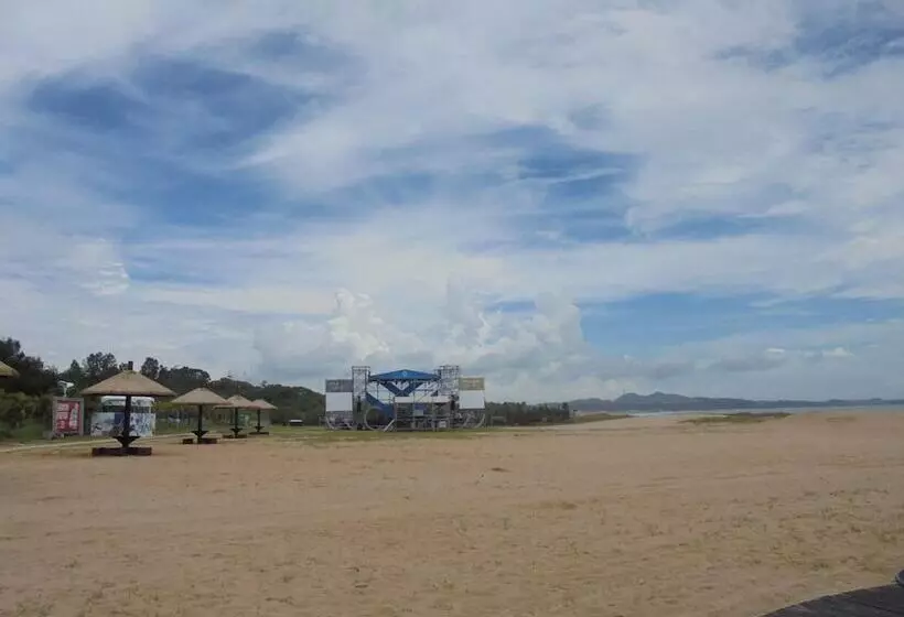 Antique Courtyard B&b