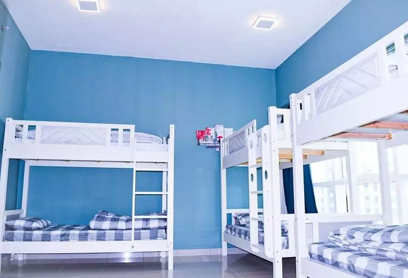 Hawana Hostel