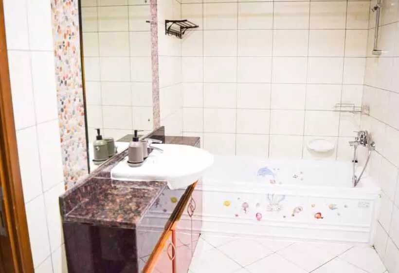 Hawana Hostel