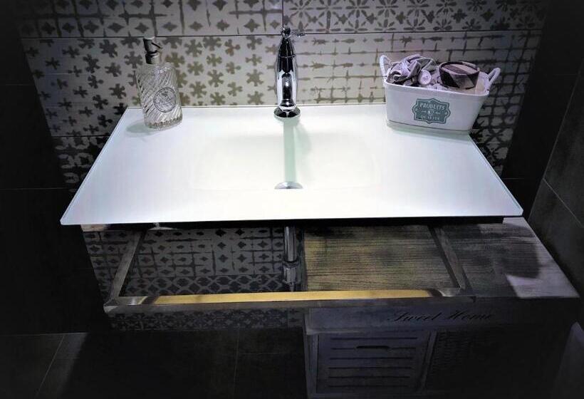 تختخواب و صبحانه Domo All Antico Borgo