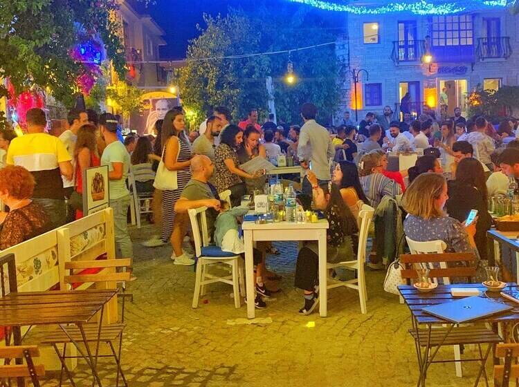 Bed and Breakfast Zer Suites Alaçatı