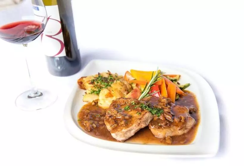 ホテル Gasthof Rabenstein