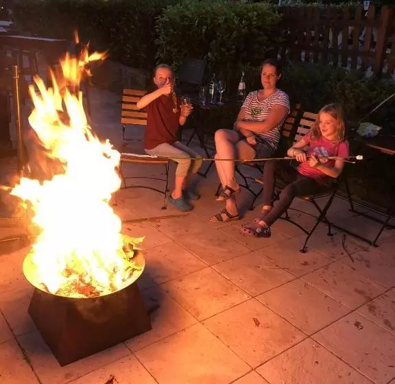 Hotelli Pension Heimliche Liebe