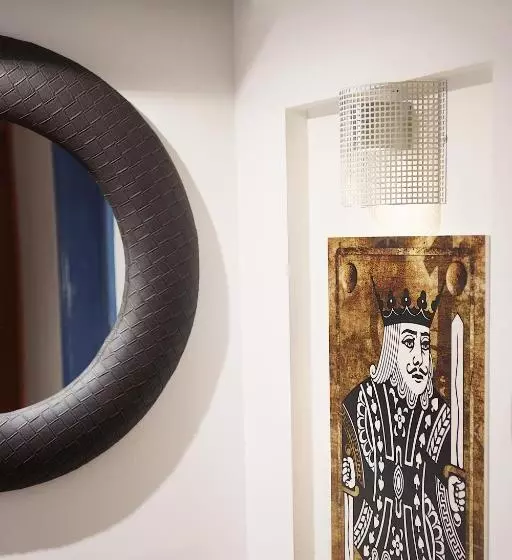 هتل Meri Boutique