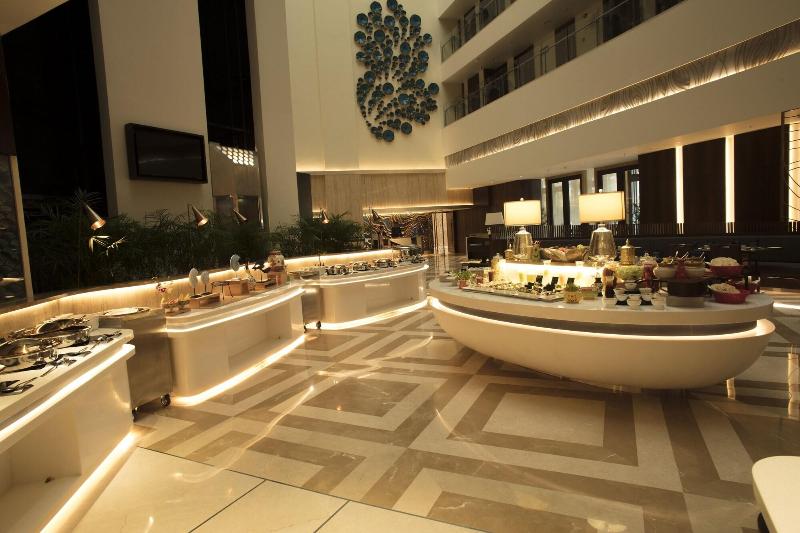 בית מלון כפרי Wow Crest, Indore   Ihcl Seleqtions