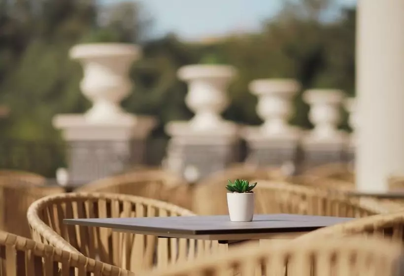 ホテル Astor Garden