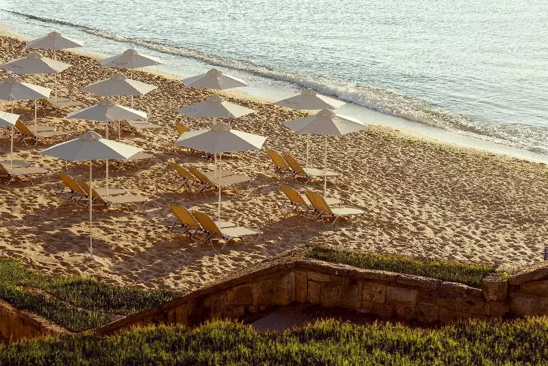 ホテル Astor Garden