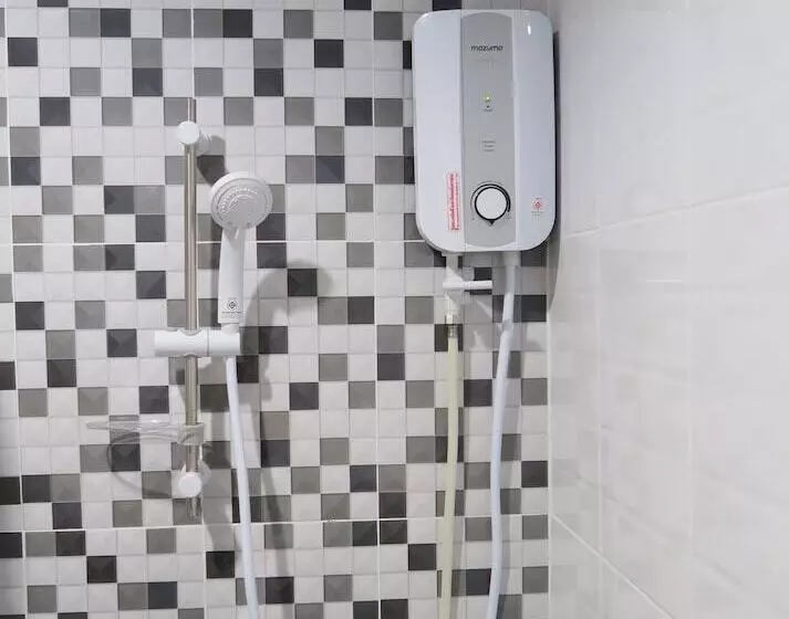 Good Morning Hotel At Takuapa