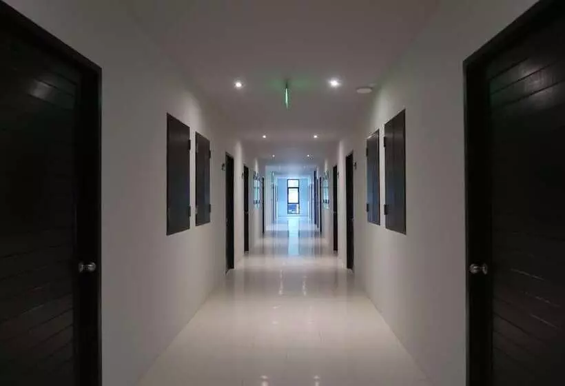 Good Morning Hotel At Takuapa