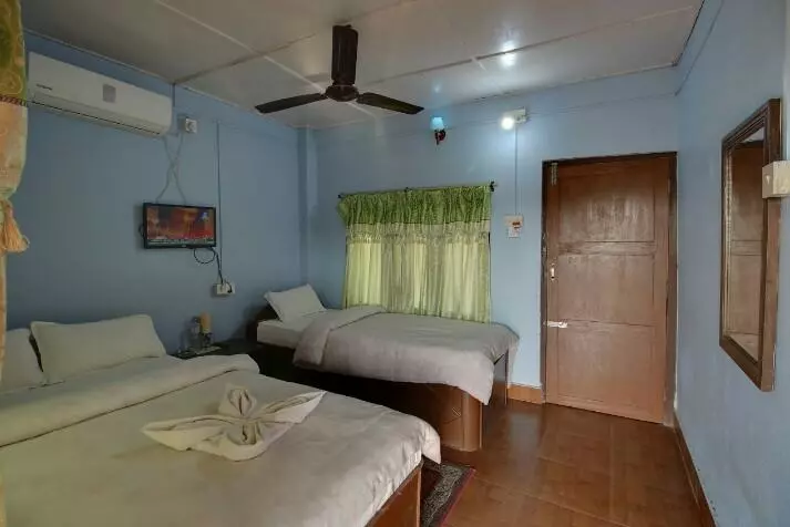 هتل Kc S Home