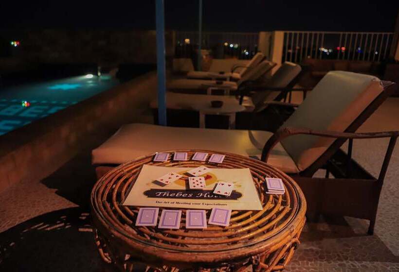 هتل Thebes