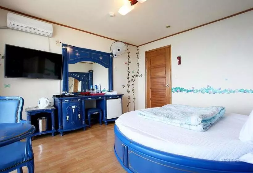 Sun Motel