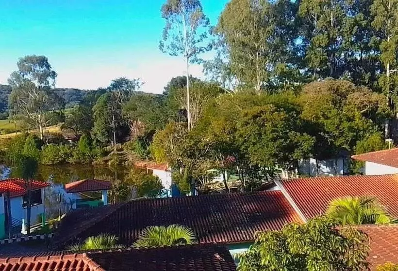 ホテル Pousada Vale Das águas