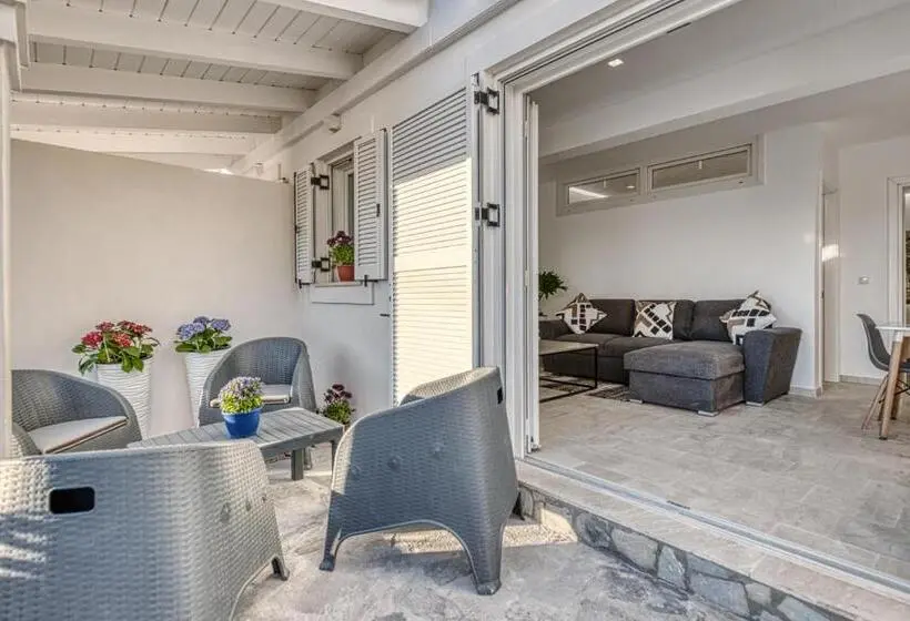 Majatalo Villa K Boutique