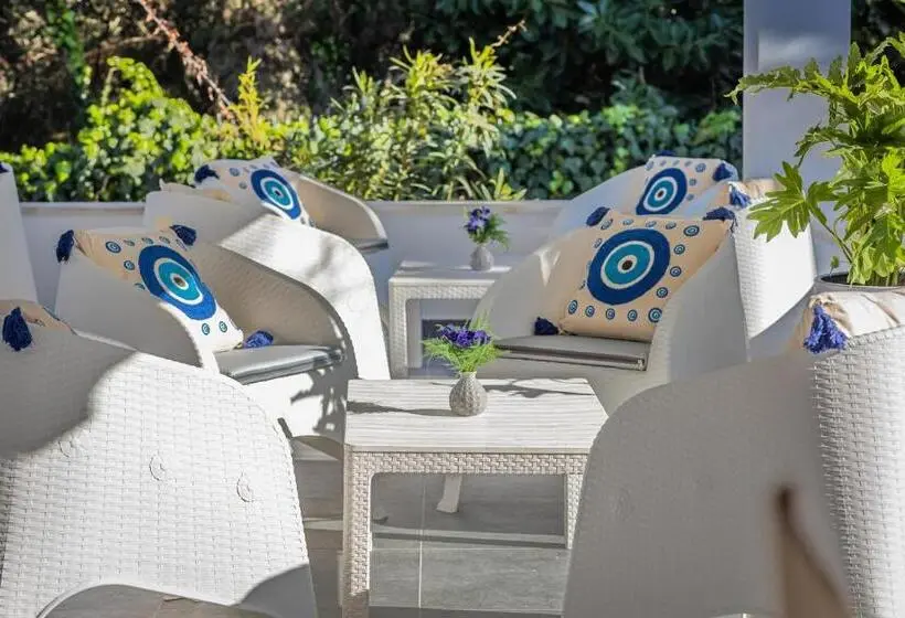 Majatalo Villa K Boutique