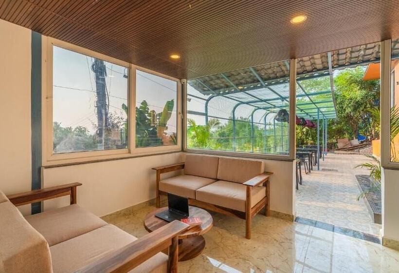 The Hosteller Goa, Mandrem