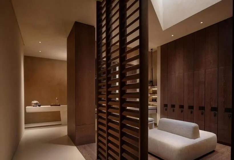 Desert Rock Resort
