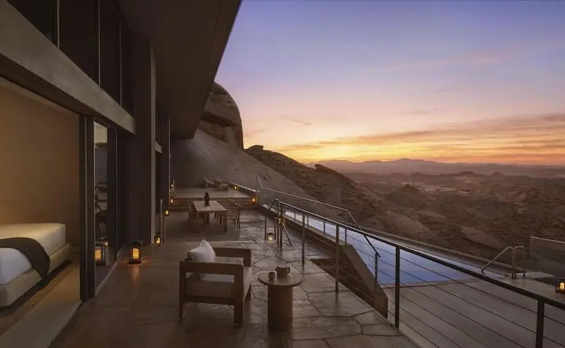 Desert Rock Resort