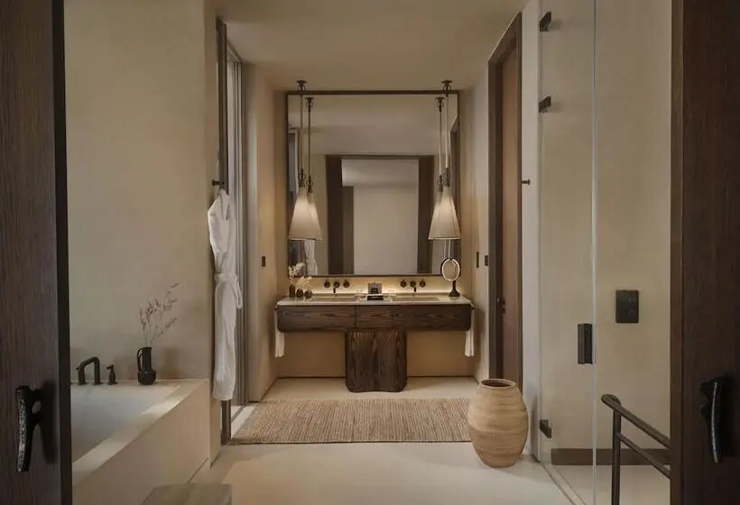 Desert Rock Resort
