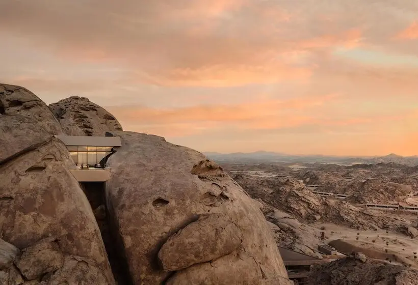 Desert Rock Resort