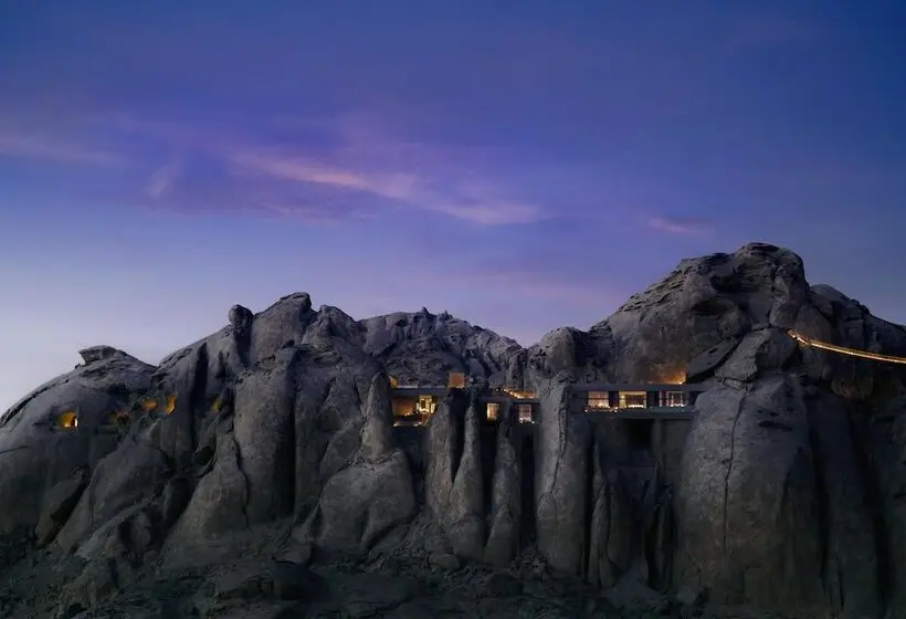 Desert Rock Resort