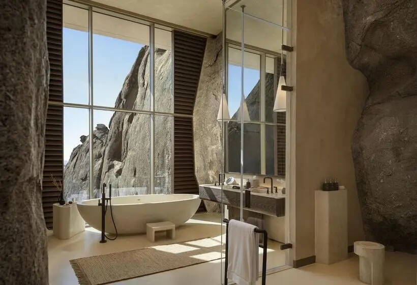 Desert Rock Resort