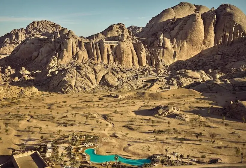 Desert Rock Resort